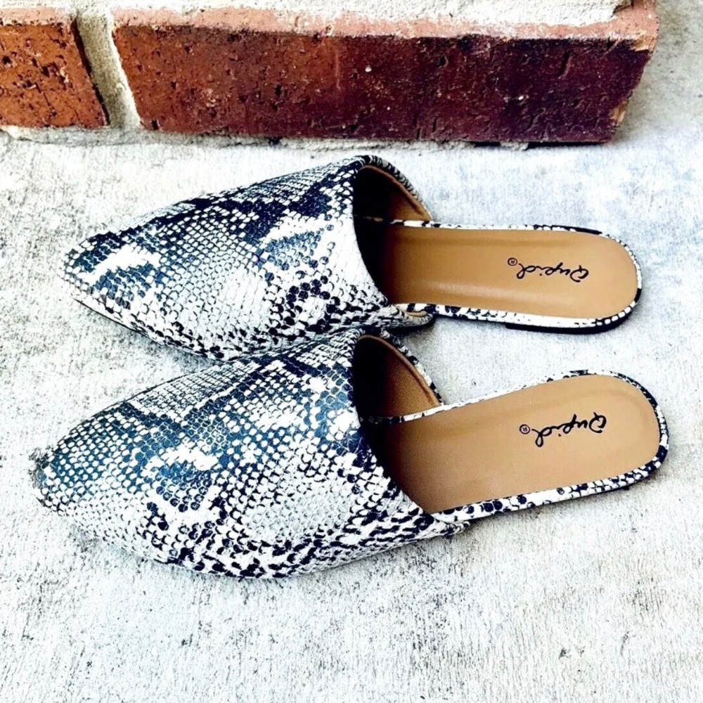 Animal print faux snake skin mule sandals - Picture 3 of 4
